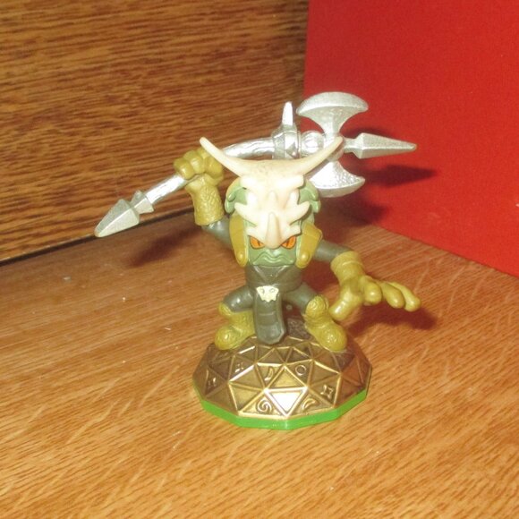 Voodad from Skylanders: Spyro's Adventure Figures - Picture 1 of 3